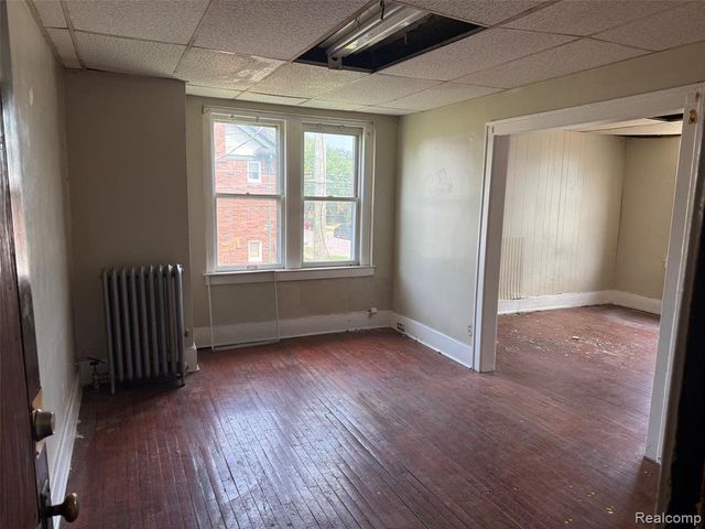16129 Mack Avenue, Detroit, MI 48224