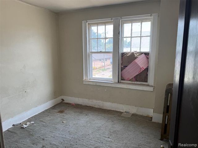 16129 Mack Avenue, Detroit, MI 48224