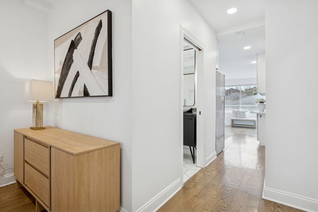 5426 N Western Avenue, Chicago, IL 60625