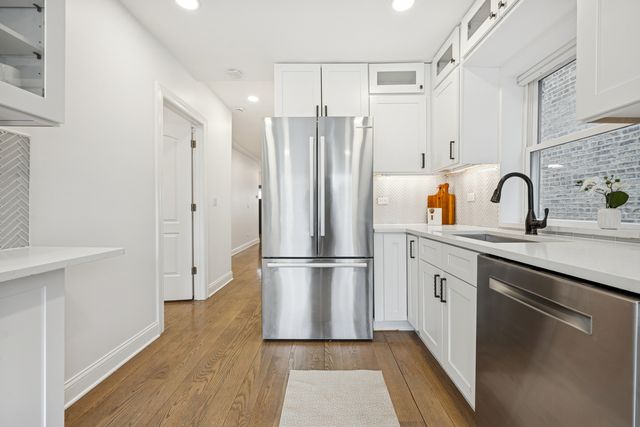 5426 N Western Avenue, Chicago, IL 60625