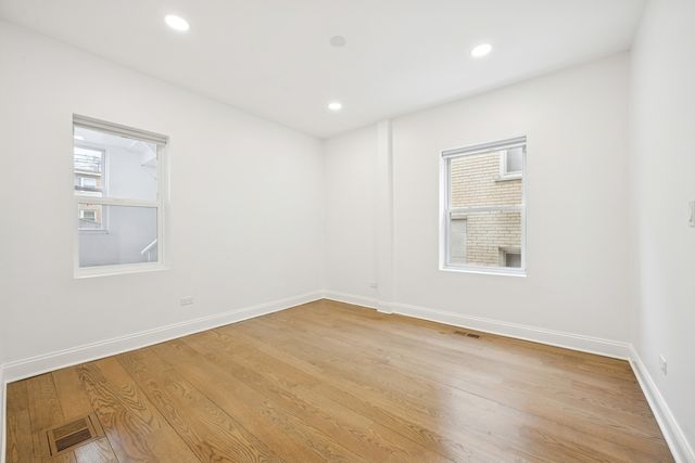 5426 N Western Avenue, Chicago, IL 60625