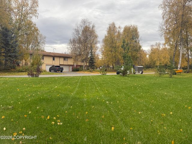 265 Stacy Drive, Soldotna, AK 99669