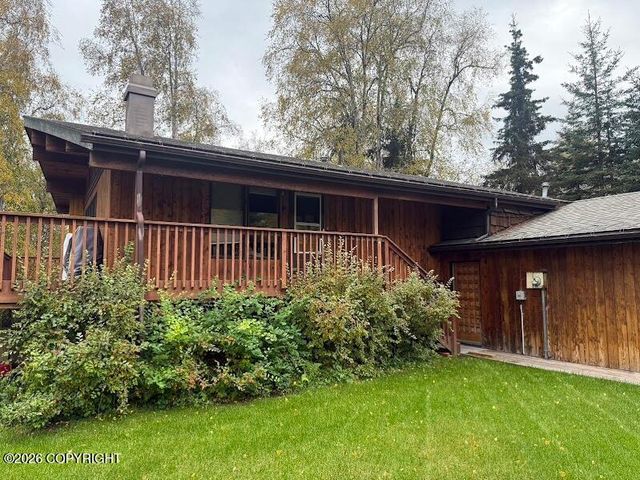 265 Stacy Drive, Soldotna, AK 99669