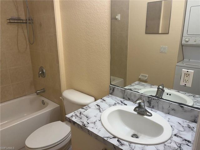 4545 26th ST SW, Lehigh Acres, FL 33973