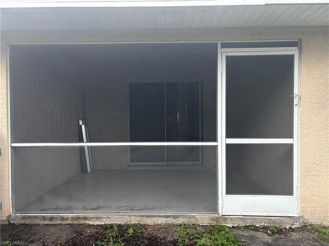 4545 26th ST SW, Lehigh Acres, FL 33973