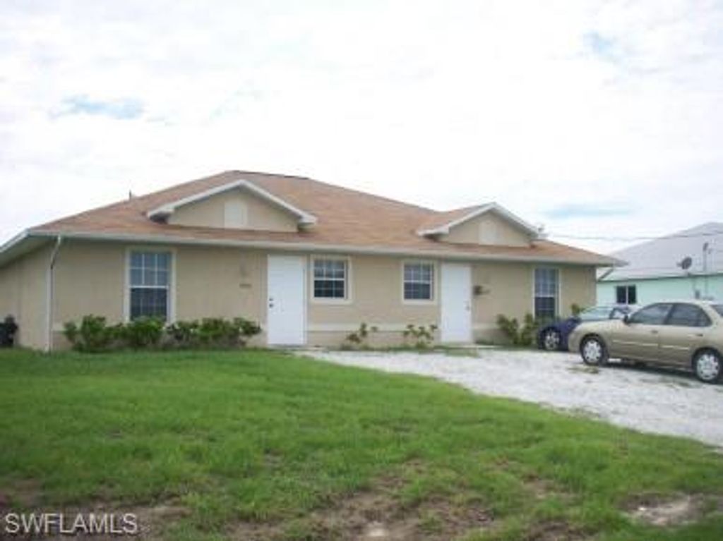 4545 26th ST SW, Lehigh Acres, FL 33973