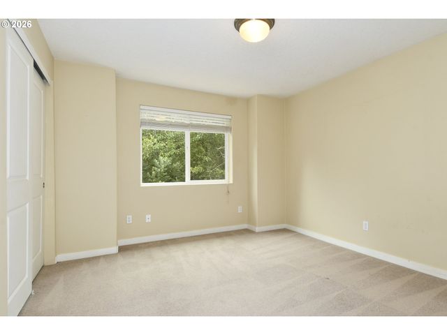 38783 REDWOOD St, Sandy, OR 97055