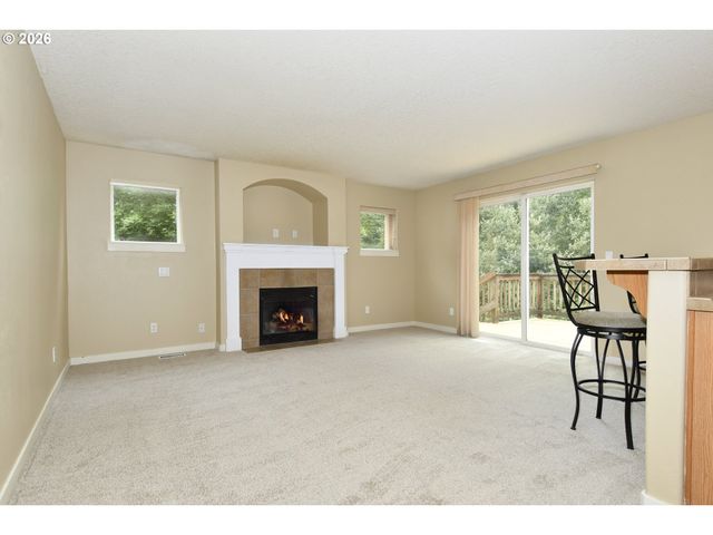 38783 REDWOOD St, Sandy, OR 97055