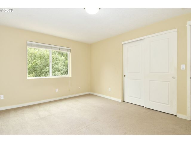 38783 REDWOOD St, Sandy, OR 97055