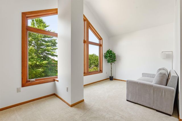 29 Orme Court, Saint Paul, MN 55116