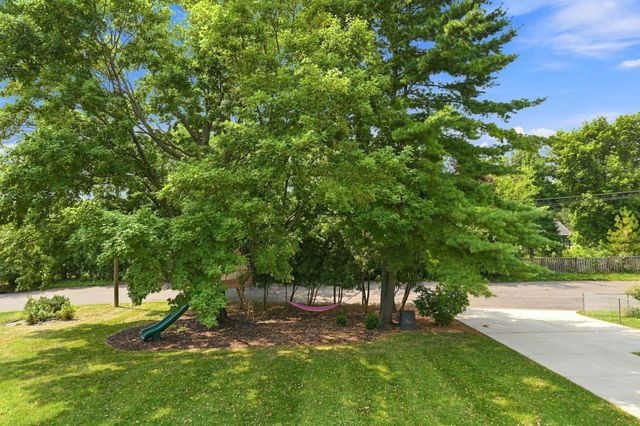 29 Orme Court, Saint Paul, MN 55116