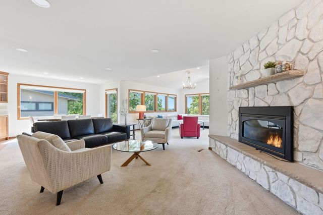 29 Orme Court, Saint Paul, MN 55116