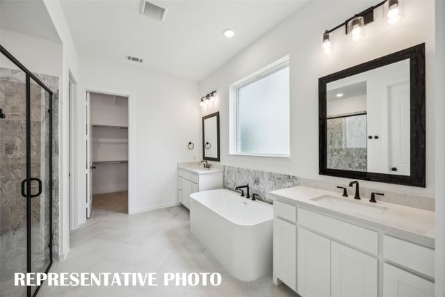 9722 Great Hall Lane, Frisco, TX 75035