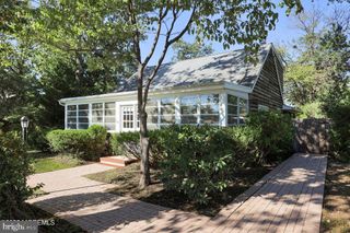 637 COMPASS AVE, Beachwood, NJ 08722