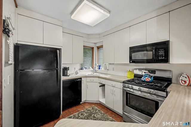 25 Maple Drive, New Milford, CT 06776