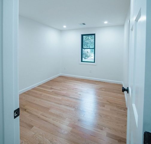 85 Alden Rd, Holliston, MA 01746