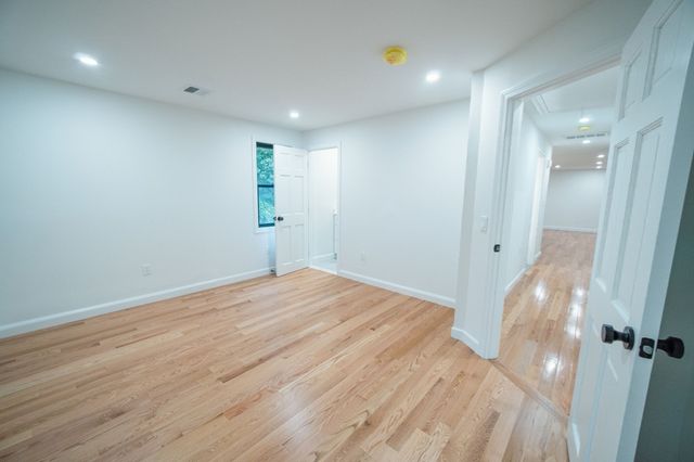 85 Alden Rd, Holliston, MA 01746