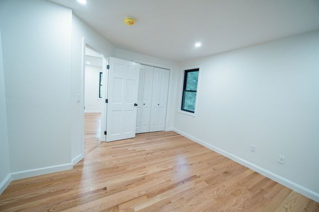 85 Alden Rd, Holliston, MA 01746