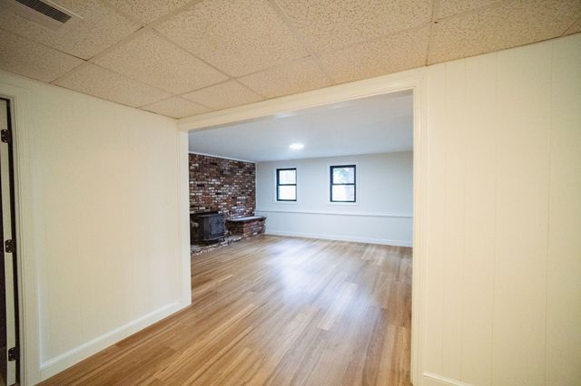 85 Alden Rd, Holliston, MA 01746