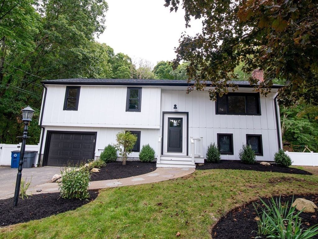85 Alden Rd, Holliston, MA 01746