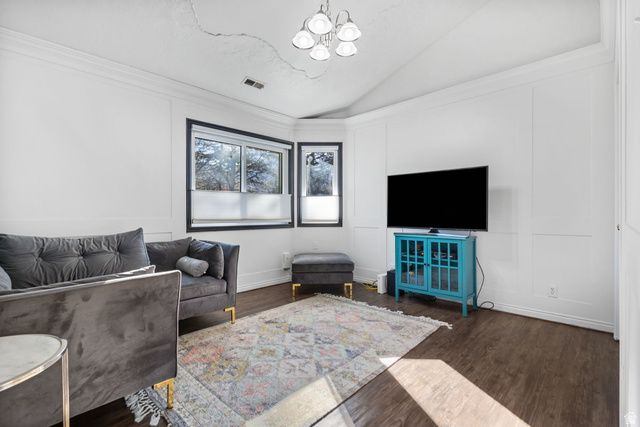 5155 S 2050 E, Holladay, UT 84117