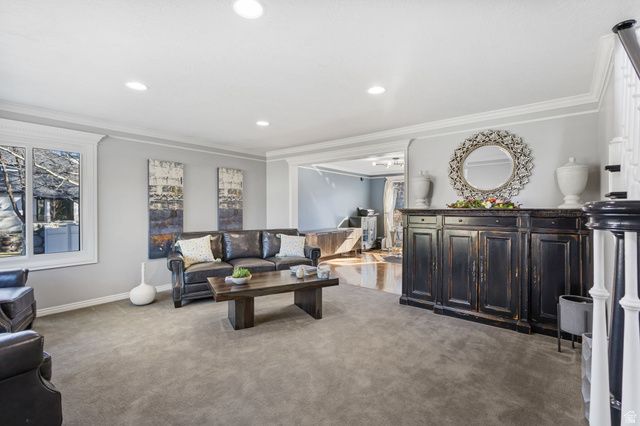 5155 S 2050 E, Holladay, UT 84117