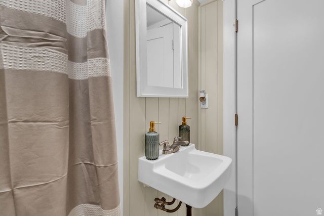 487 E NINTH AVE, Salt Lake City, UT 84103