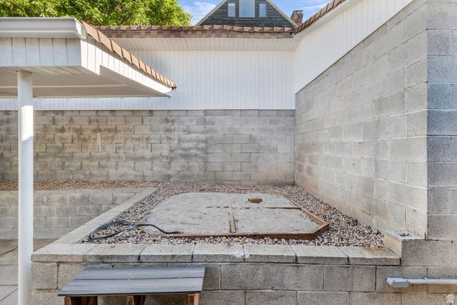 487 E NINTH AVE, Salt Lake City, UT 84103