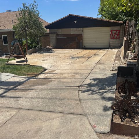 487 E NINTH AVE, Salt Lake City, UT 84103