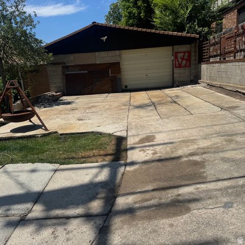 487 E NINTH AVE, Salt Lake City, UT 84103
