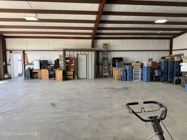 1367 US-87, Tahoka, TX 79373