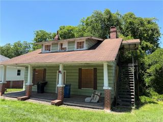104 N 17th Street, Erwin, NC 28339