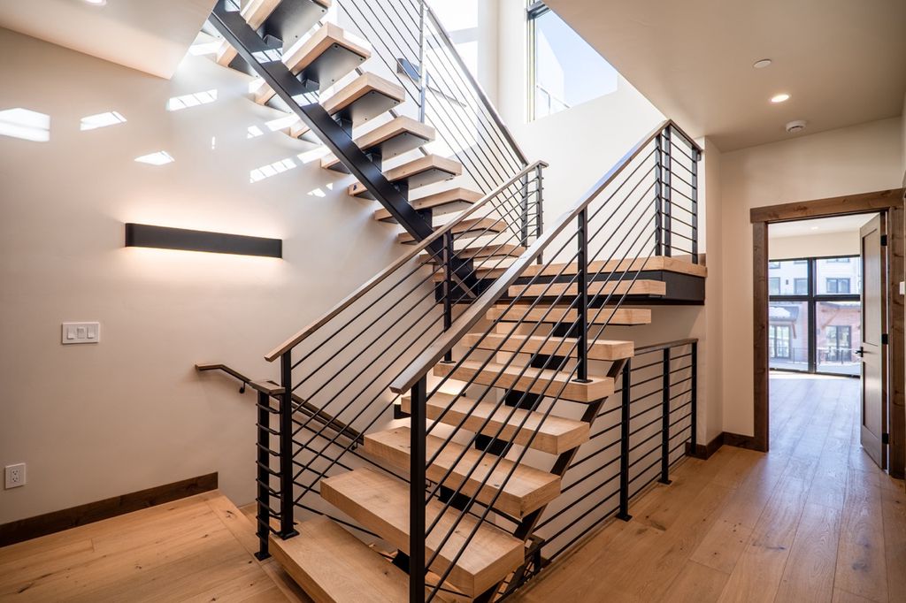 220 E 2nd Street 202, Whitefish, MT 59937 photo 17