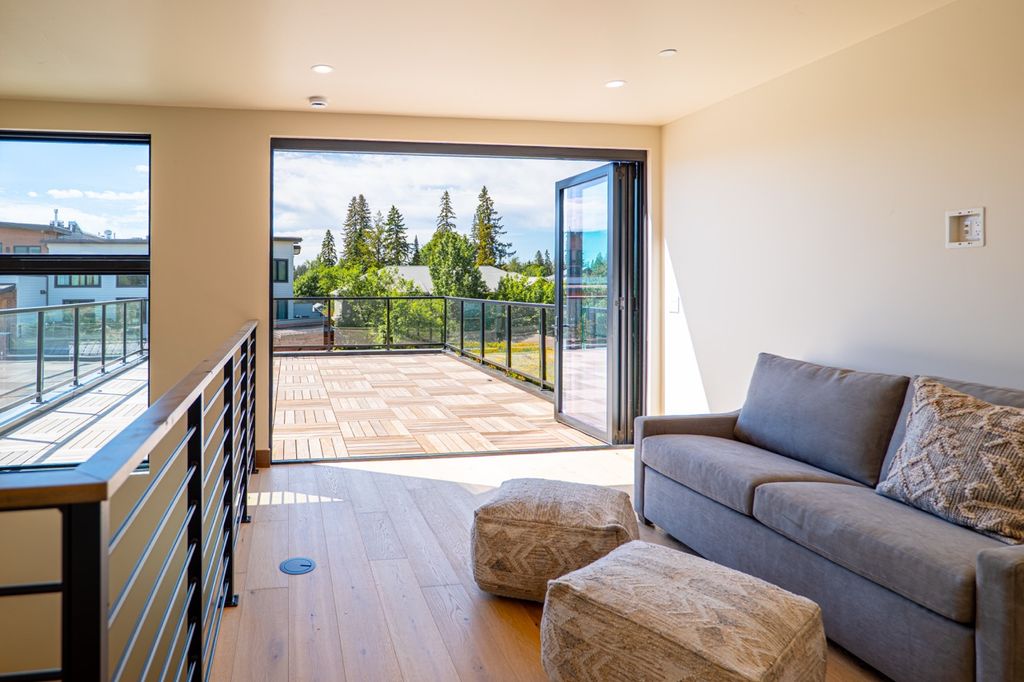 220 E 2nd Street 202, Whitefish, MT 59937 photo 28