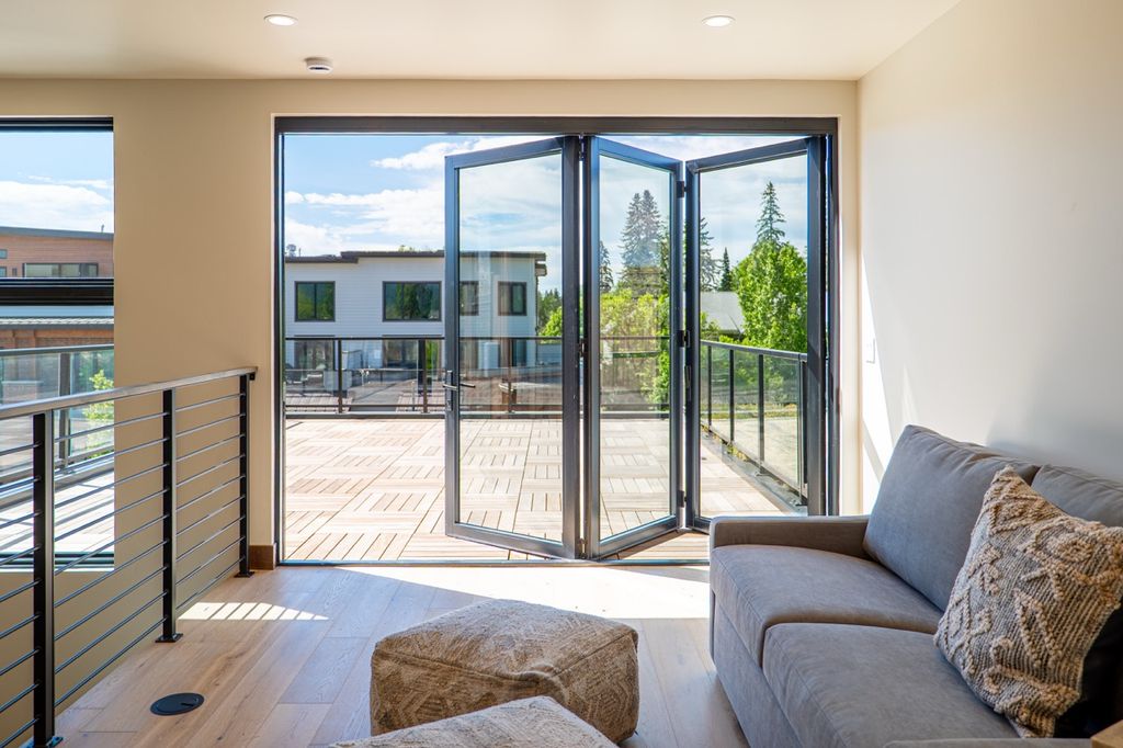 220 E 2nd Street 202, Whitefish, MT 59937 photo 29