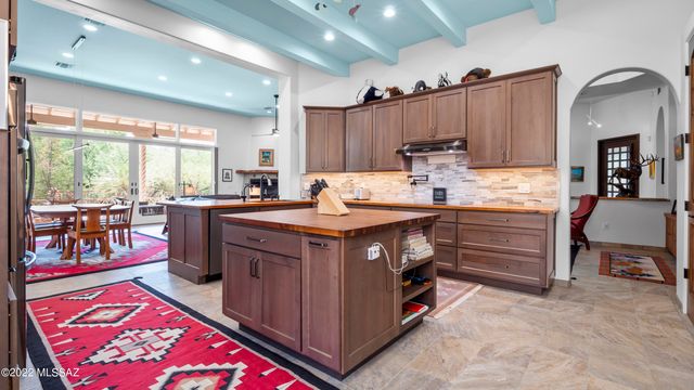 38 Calle Maria Elena, Tubac, AZ 85646