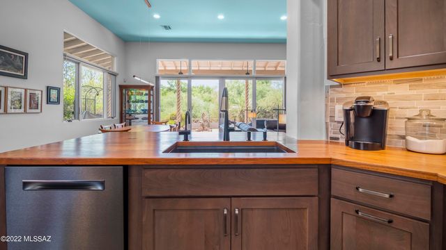 38 Calle Maria Elena, Tubac, AZ 85646