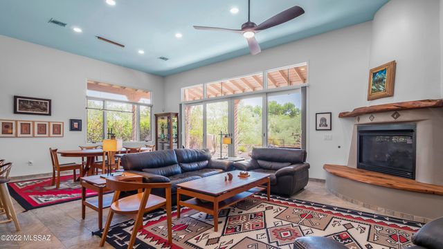 38 Calle Maria Elena, Tubac, AZ 85646