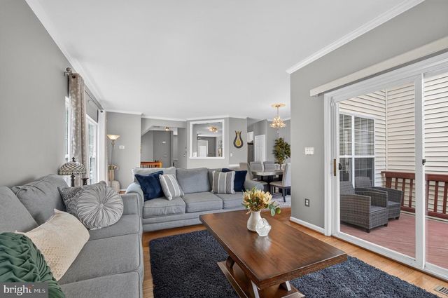 5201 BALLYCASTLE CIR, Alexandria, VA 22315