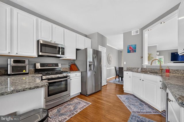 5201 BALLYCASTLE CIR, Alexandria, VA 22315