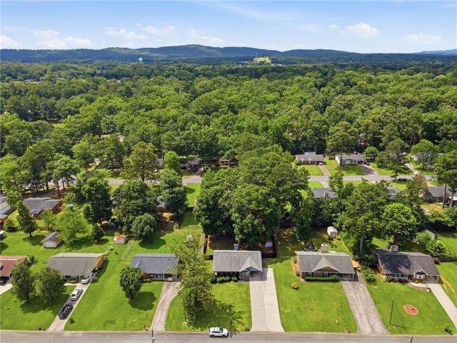 19 Frances Drive NW, Rome, GA 30165