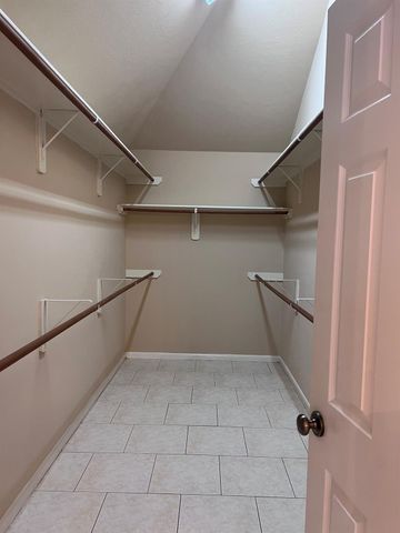 18611 Peralta Hill Lane, Tomball, TX 77377