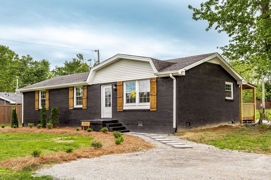 7608 Gerald Dr, Joelton, TN 37080