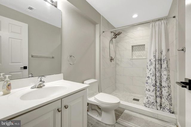 44471 TYRONE TER, Ashburn, VA 20147