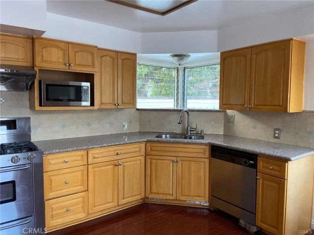 2295 Longden, San Marino, CA 91108