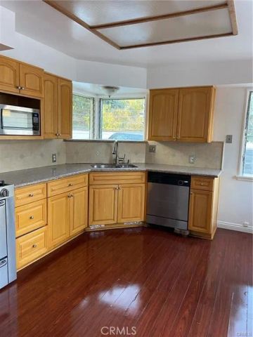2295 Longden, San Marino, CA 91108