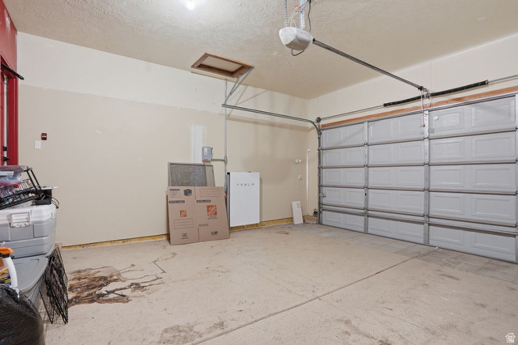 Image 39 of property listing at 5183 W SWIFT WATER WAY, West Jordan, UT 84081