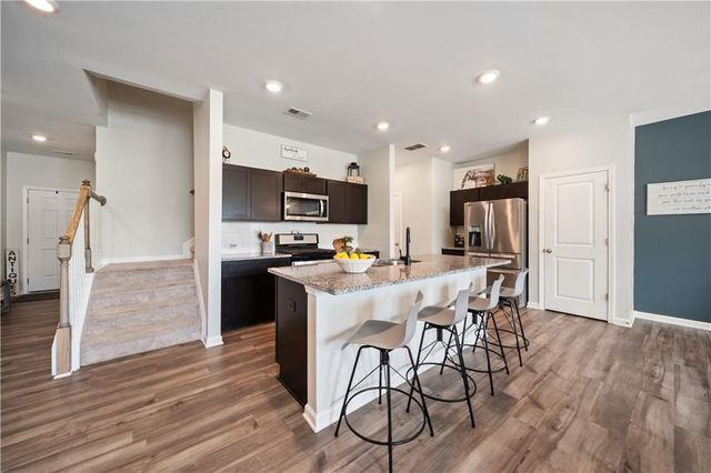 6165 Langdon Way, Cumming, GA 30028