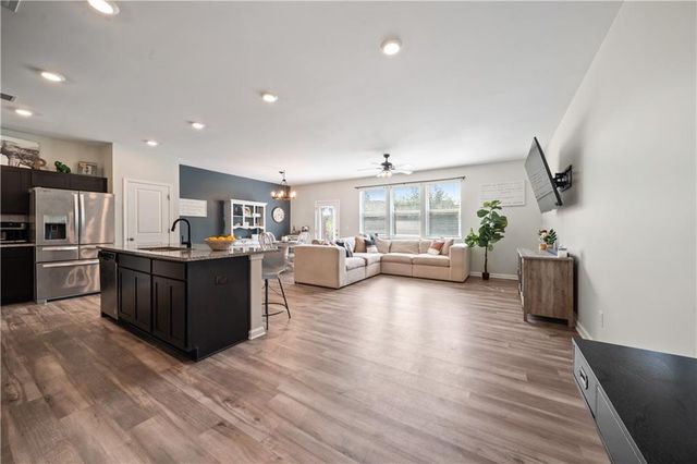6165 Langdon Way, Cumming, GA 30028