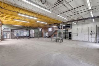 341 W 21st St, Hialeah, FL 33010